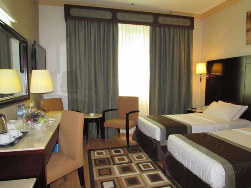 Signature Inn Al Riqqa Dubai Buitenkant foto