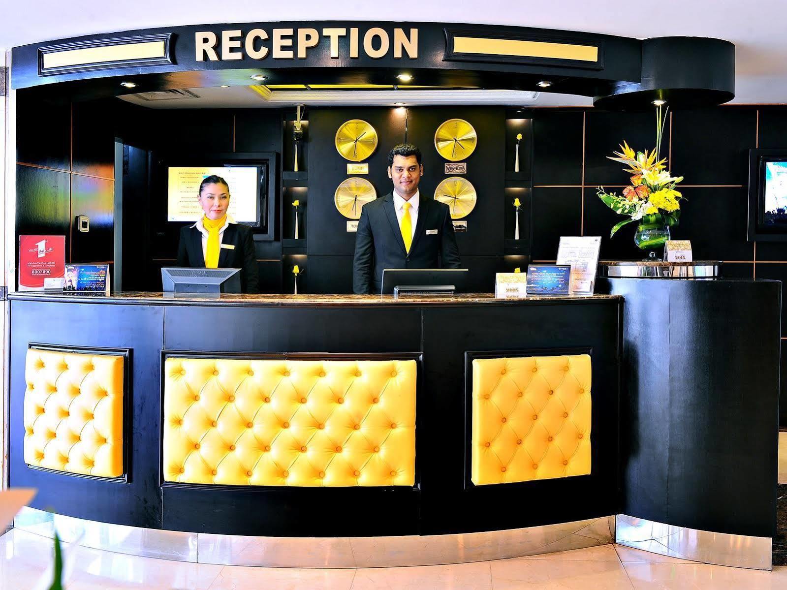 Signature Inn Al Riqqa Dubai Buitenkant foto