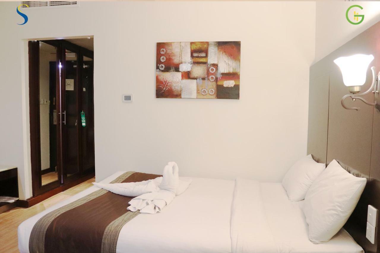 Signature Inn Al Riqqa Dubai Buitenkant foto