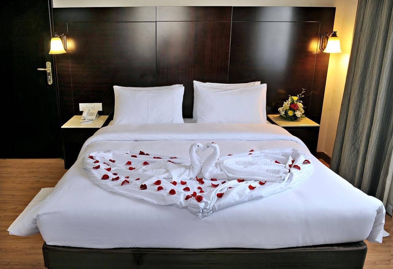Signature Inn Al Riqqa Dubai Buitenkant foto
